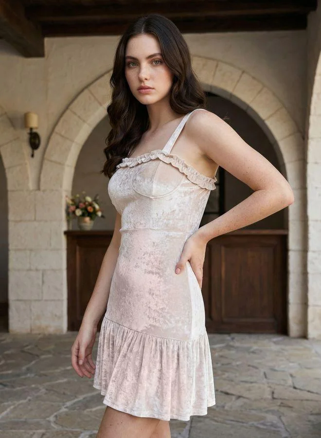 مرفوعة Women Fit and Flared Solid Sweetheart Sleeveless Tiered Dress